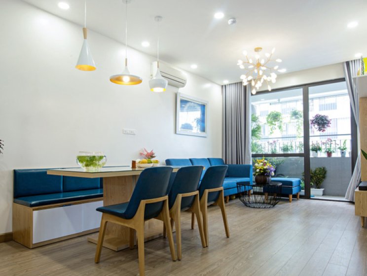Căn hộ 84m² ngập tràn ánh sáng với điểm nhấn hút mắt từ màu xanh biển ở Nam Từ Liêm, Hà Nội