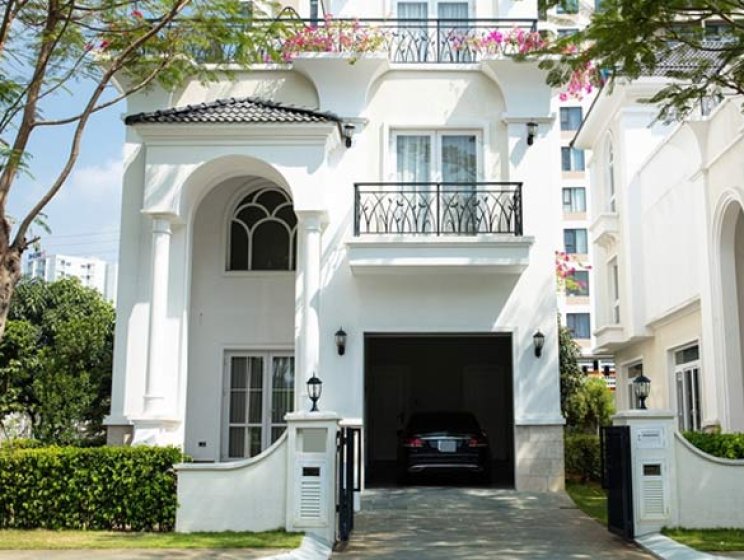 Choáng ngợp bên trong căn biệt thự triệu đô của MC Thanh Mai